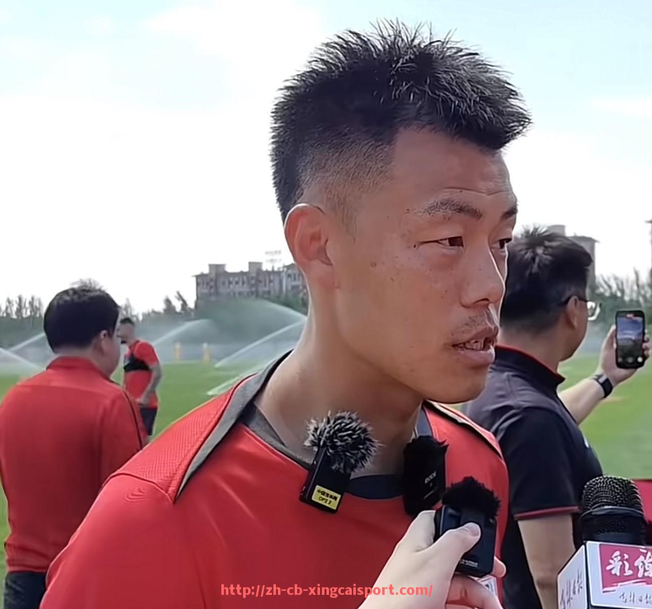 杏彩体育-法甲外援球员对比赛节奏和结果的直接影响研究